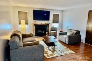 123 23rd St NW, Hickory, NC 28601 - Photo 1