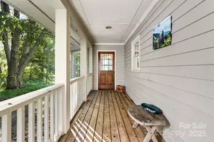 110 Stonecrest Dr, Asheville, NC 28803 - Photo 22