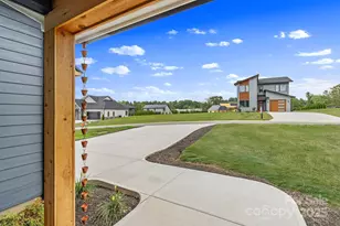 78 Scott Mdws Dr, Asheville, NC 28806 - Photo 40