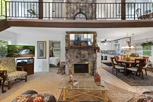 571 Tsisqua Cir, Brevard, NC 28712 - Photo 4