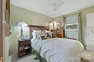 571 Tsisqua Cir, Brevard, NC 28712 - Photo 12