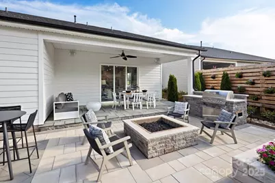 5034 Glenwalk Drive #22, Charlotte, NC 28269 - Photo 12