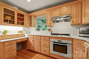 127 Boulder Ln, Blowing Rock, NC 28605 - Photo 16