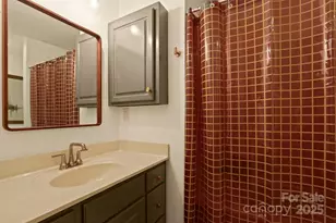 127 Boulder Ln, Blowing Rock, NC 28605 - Photo 24