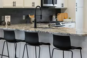 197 Chatham Rd, Asheville, NC 28804 - Photo 8