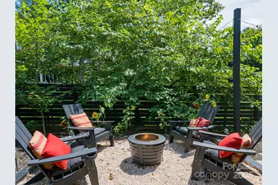 197 Chatham Road, Asheville, NC 28804 - Photo 2