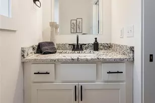 197 Chatham Rd, Asheville, NC 28804 - Photo 24