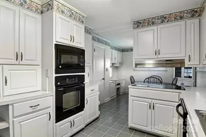 3968 US Hwy 321A Highway, Hudson, NC 28638 - Photo 8