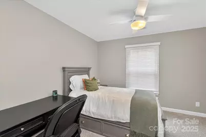 4713 Hanging Ivy Drive, Charlotte, NC 28215 - Photo 32