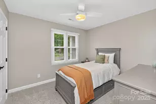 4713 Hanging Ivy Dr, Charlotte, NC 28215 - Photo 28
