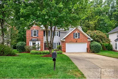 4713 Hanging Ivy Drive, Charlotte, NC 28215 - Photo 2