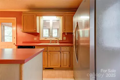 1329 Kings Circle, Shelby, NC 28150 - Photo 8