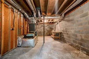 1329 Kings Cir, Shelby, NC 28150 - Photo 32