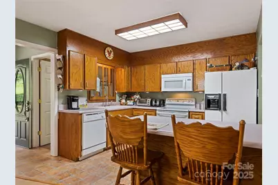 41 Vista Drive, Clyde, NC 28721 - Photo 10