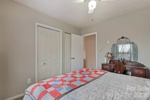 41 Vista Dr, Clyde, NC 28721 - Photo 18