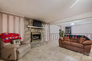 41 Vista Dr, Clyde, NC 28721 - Photo 26