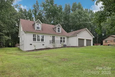 798 Pinehaven Circle, Clover, SC 29710 - Photo 2