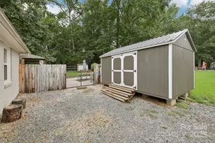 798 Pine Haven Cir, Clover, SC 29710 - Photo 30