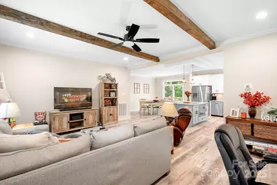 428 Florence Circle, Statesville, NC 28625 - Photo 8