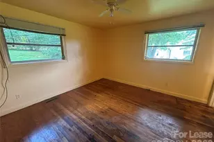 724 Oakdale Dr, Statesville, NC 28677 - Photo 14