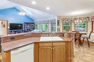 93 Hickory Dr, Maggie Valley, NC 28751 - Photo 10