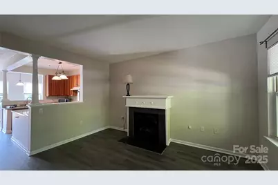 614 E 9th Street, Charlotte, NC 28202 - Photo 22