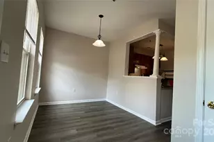 614 E 9th St, Charlotte, NC 28202 - Photo 14