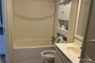 1504 Hunsinger Ave, Gastonia, NC 28052 - Photo 10