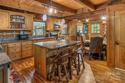 653 Lakeview Drive N, Marion, NC 28752 - Photo 10