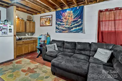 653 Lakeview Drive N, Marion, NC 28752 - Photo 24