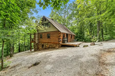 653 Lakeview Drive N, Marion, NC 28752 - Photo 2