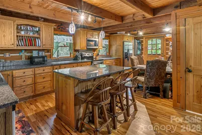 653 Lakeview Drive N, Marion, NC 28752 - Photo 12