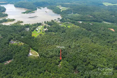 653 Lakeview Drive N, Marion, NC 28752 - Photo 6