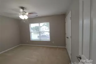 8644 Old Potters Rd, Charlotte, NC 28269 - Photo 14