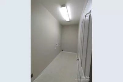 8644 Old Potters Road, Charlotte, NC 28269 - Photo 6