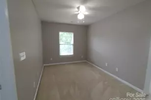 8644 Old Potters Rd, Charlotte, NC 28269 - Photo 16