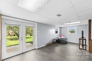 4671 Crystal St, Claremont, NC 28610 - Photo 12