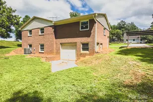 2680 Peachtree Rd, Statesville, NC 28625 - Photo 24