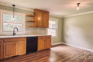 2680 Peachtree Rd, Statesville, NC 28625 - Photo 4