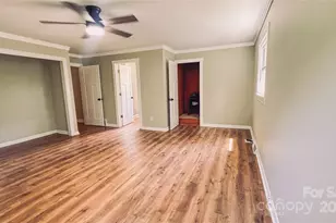 2680 Peachtree Rd, Statesville, NC 28625 - Photo 14