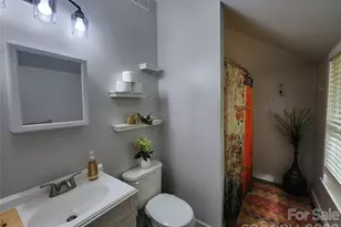 71 5th Ave, Asheville, NC 28806 - Photo 16