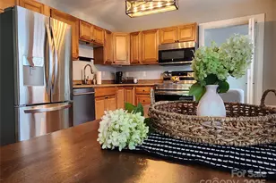 71 5th Ave, Asheville, NC 28806 - Photo 8