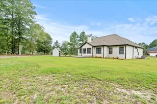 615 Little John Rd, Cheraw, SC 29520 - Photo 2
