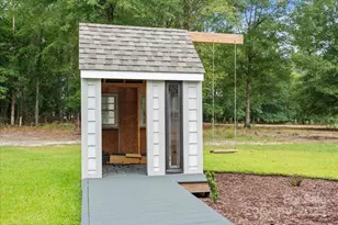 615 Little John Rd, Cheraw, SC 29520 - Photo 42