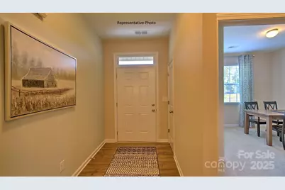 748 14th Avenue Court NE, Hickory, NC 28601 - Photo 2