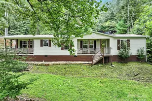 70 Pastoral Way, Hendersonville, NC 28739 - Photo 6