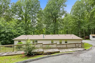 70 Pastoral Way, Hendersonville, NC 28739 - Photo 8