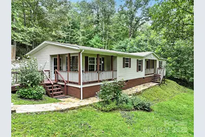 70 Pastoral Way, Hendersonville, NC 28739 - Photo 4