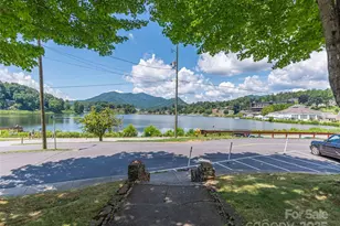213 Chapel Dr, Lake Junaluska, NC 28745 - Photo 2