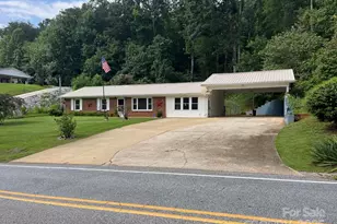 2534 Nix Creek Rd, Marion, NC 28752 - Photo 2